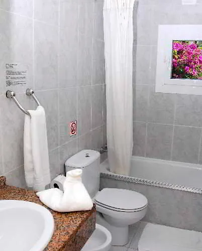 Hotel Tajaraste *